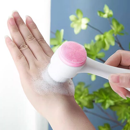 Manual facial pore cleaning facial brush soft bristle brush