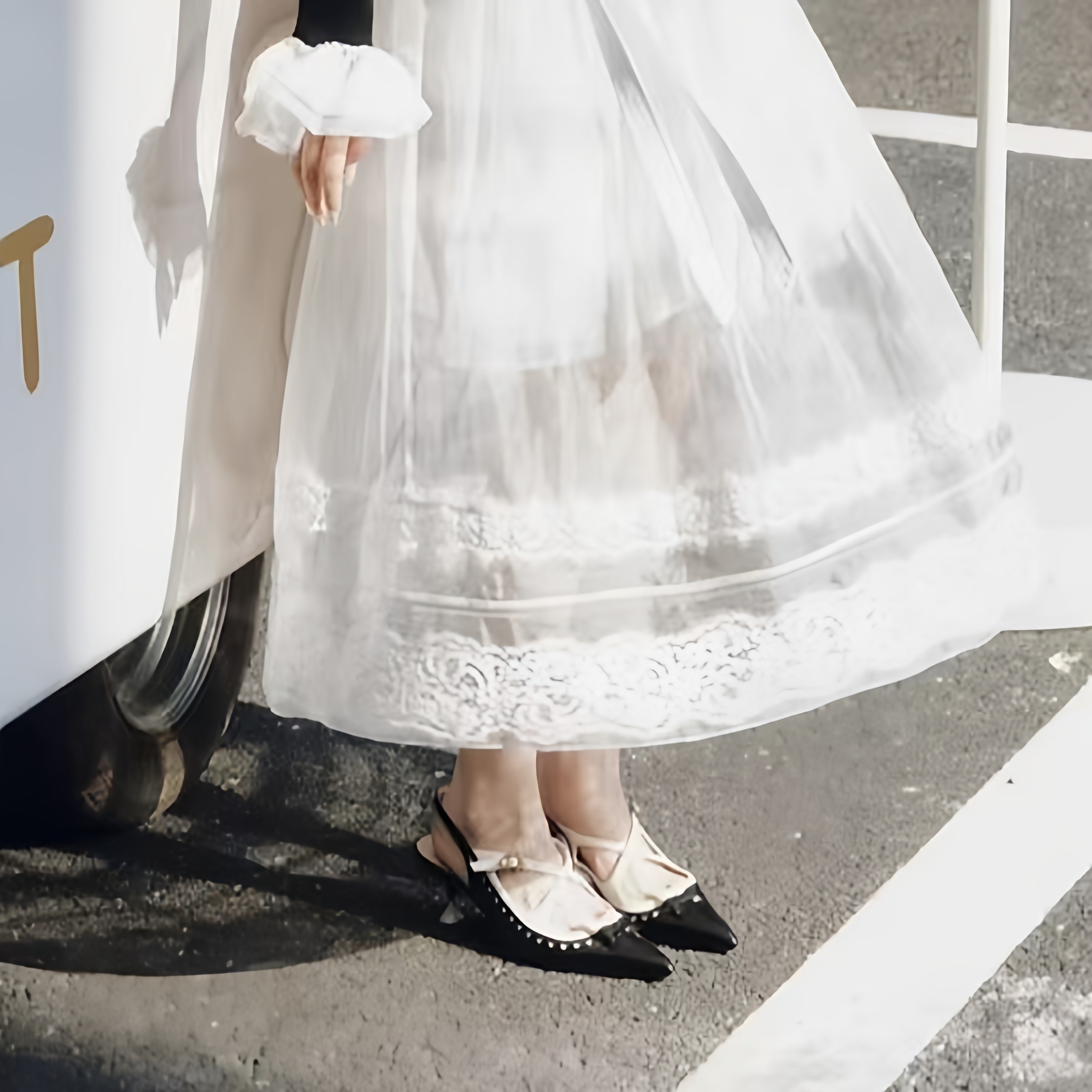 欧洲站新款气质尖头铆钉一字带凉鞋女细跟高跟鞋蝴蝶结包头后绊带,淘宝优惠券,粉丝福利购,淘宝优惠卷