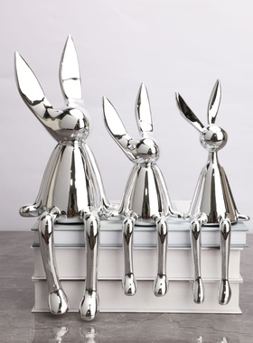 现代轻奢客厅坐立兔子桌面电视柜装饰品创意茶几可爱长耳兔摆件