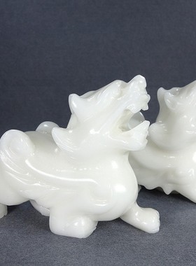 2026天然白玉貔貅摆件风水一对仿古皮休工艺品客厅新房酒柜装饰品