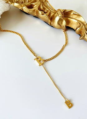 小众英文B字母项链不掉色