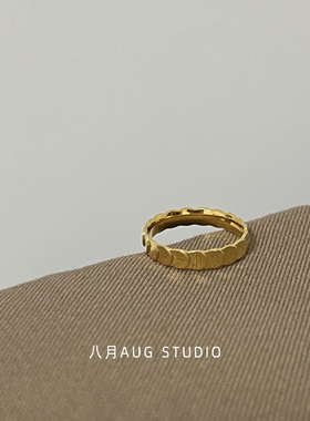 简约时尚气质鳞片设计钛钢戒指女