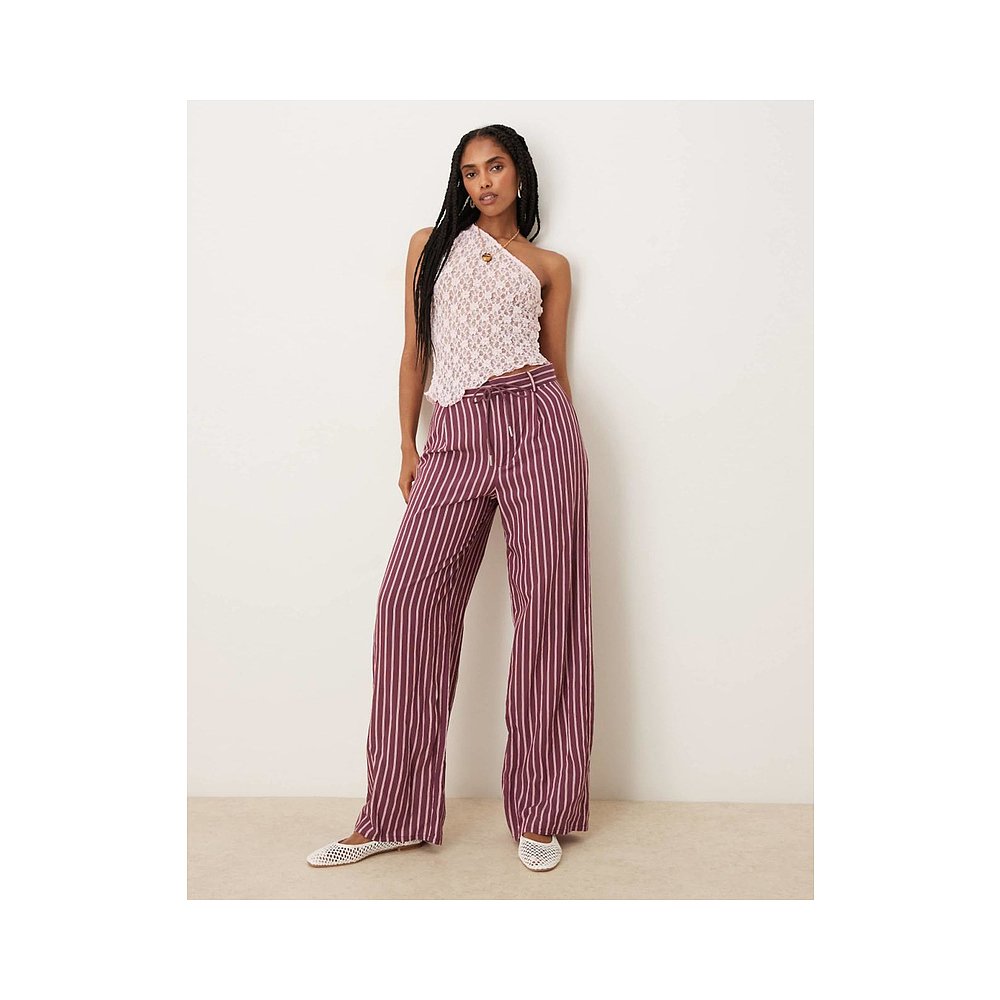 1h可退 潮奢 ASOS 女士 设计透视蕾丝单肩不对称婴儿粉色上衣 - 图0