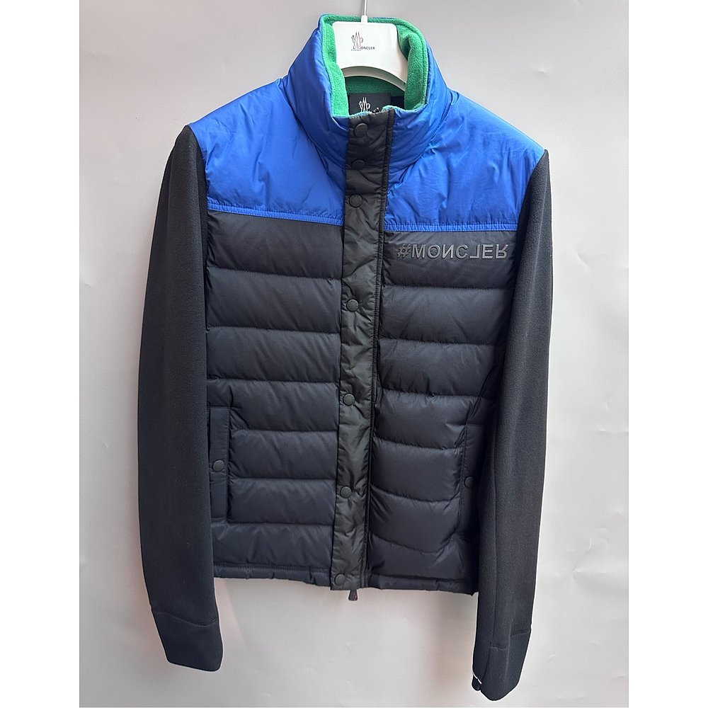 Moncler 盟可睐 男士 logo标识羽绒服 I20978G00014M3263