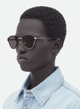 bottega veneta 女士 太阳镜