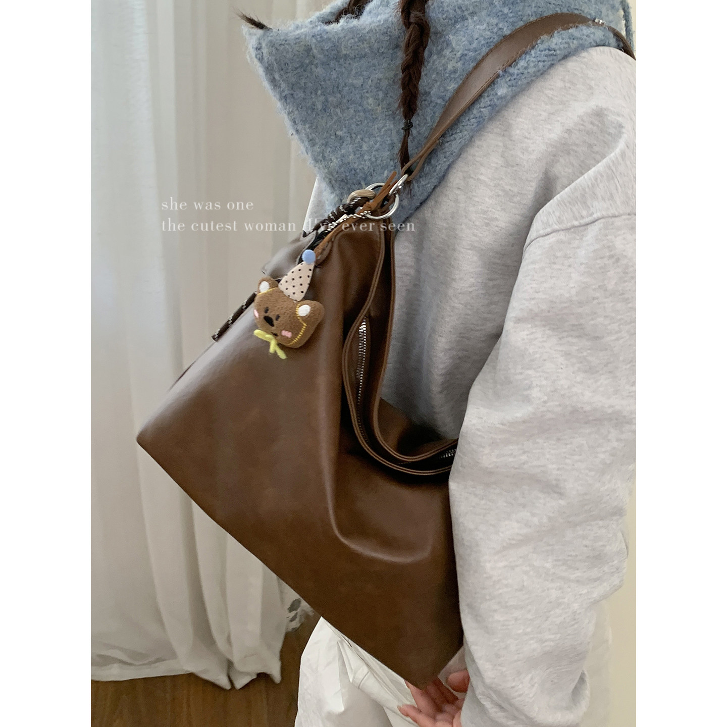 复古大容量斜挎包包女2025新款潮时尚韩国水桶包单肩托特包,淘宝优惠券,粉丝福利购,淘宝优惠卷