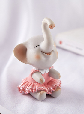电视柜七夕生日新婚情侣对象摆件