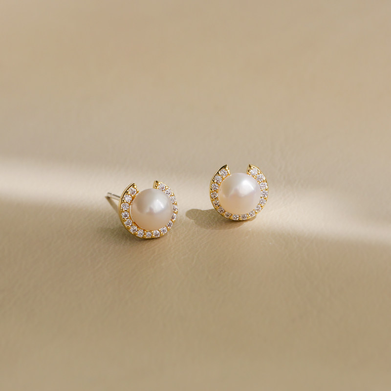 精致简约迷你百搭天然珍珠气质耳钉 民美饰品耳钉
