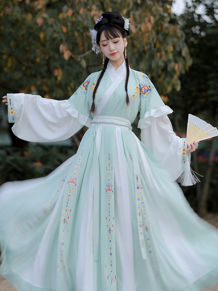 艺缕原创芙蕖秋冬重工刺绣裙汉服 艺缕汉服