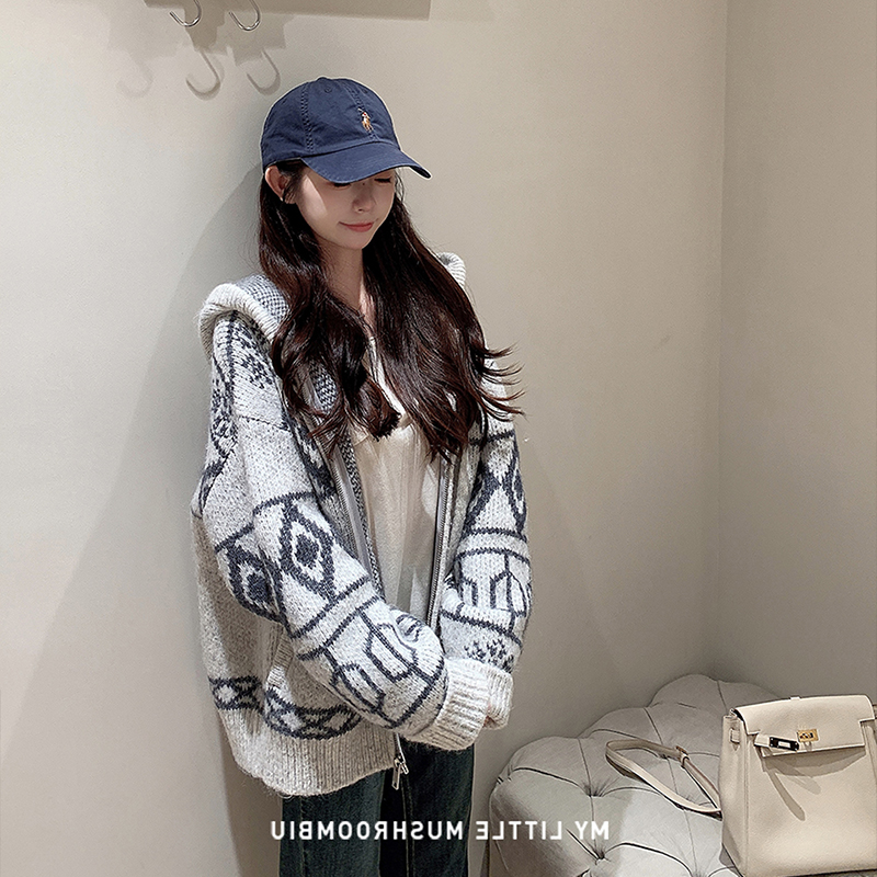 费尔岛重工灰色连帽毛衣外套女秋冬慵懒宽松加厚针织拉链开衫上衣 - 图2