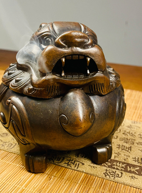 狻猊合金镀铜盘香炉摆件