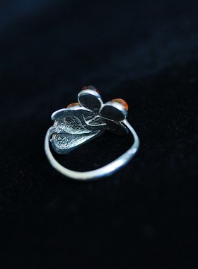 欧洲镶嵌全天然花瓣戒指