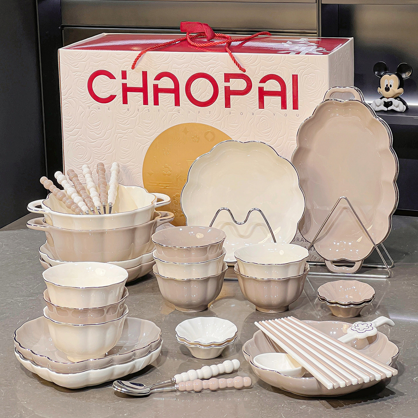 乔迁新居碗碟套装家用高颜值陶瓷碗盘碗筷2025新款釉下彩碗具餐具,淘宝优惠券,粉丝福利购,淘宝优惠卷