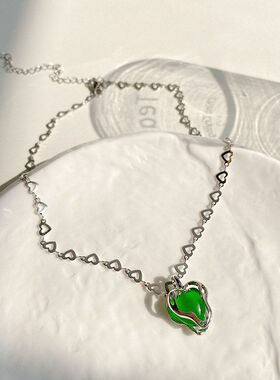 百搭宝石项链不规则链吊坠爱心