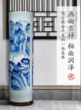 雕刻手绘青花陶瓷摆件