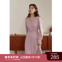 Single Beam Big Code Style V Collar Fake Wraparound Wraparound Cashew Dress Woman Spring Slightly Fatter MM Overlapping Cable-length Skirt
