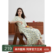 Solo Bouquet Dress Code Style Temperament V Neckline Crummy Floral Dress Summer Dress New Micro Fat MM Flutter and dresses Dress