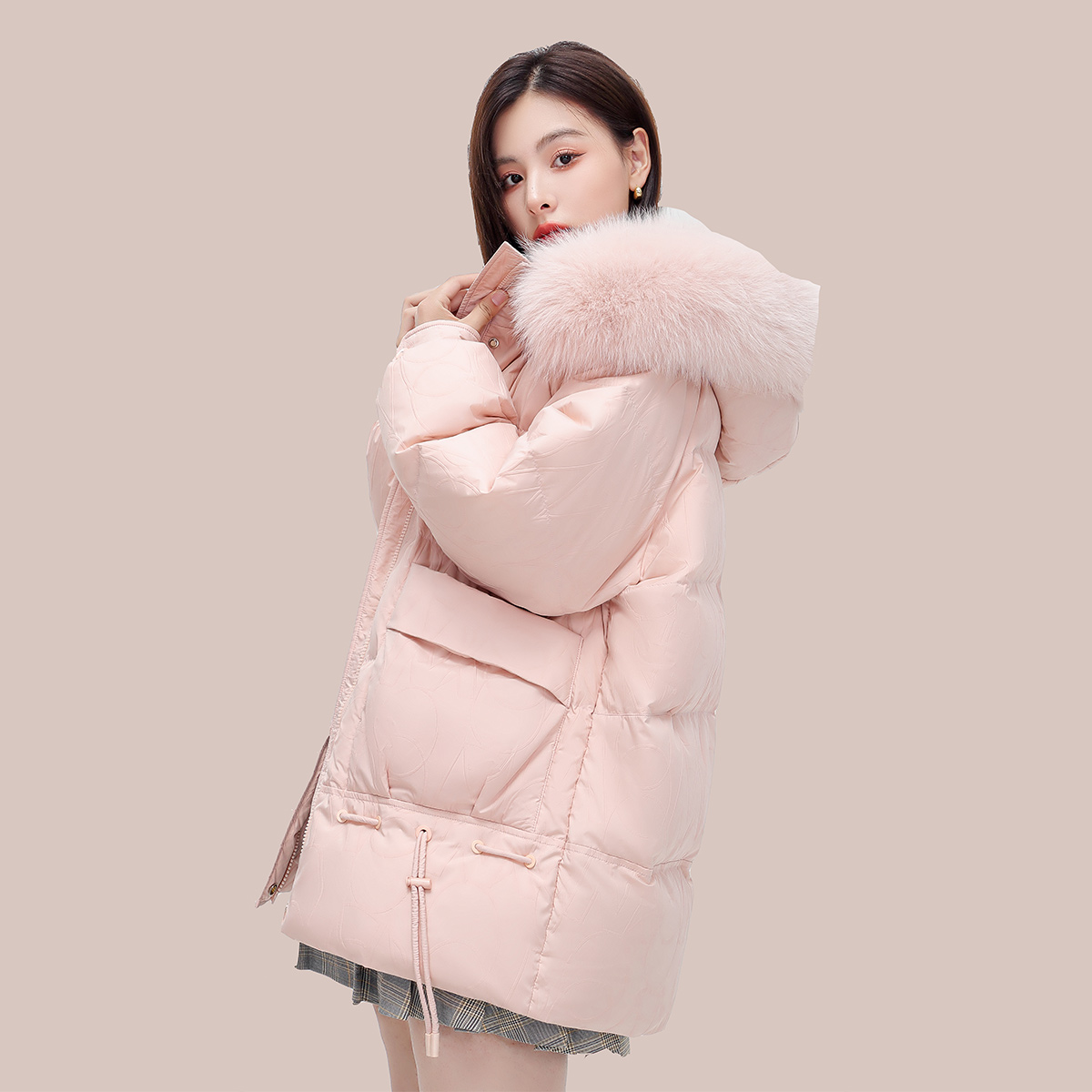 雪中飞2023秋冬新款小个子奢华大 雪中飞羽绒服