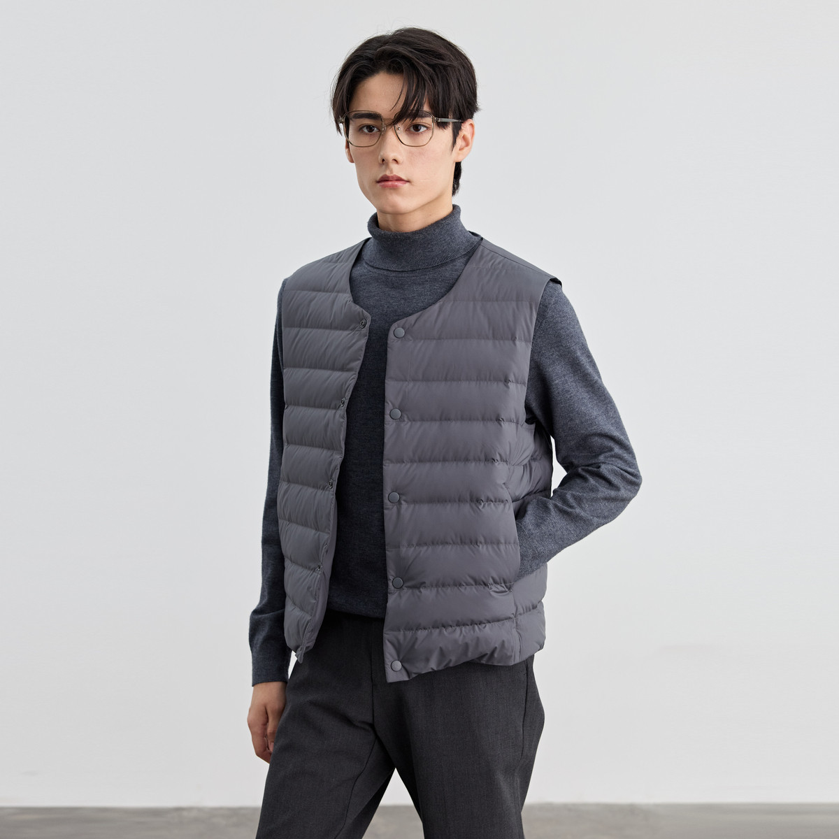 雪中飞2025冬新款羽绒马甲男短款内搭羽绒服商务内胆背心秋冬马夹,淘宝优惠券,粉丝福利购,淘宝优惠卷