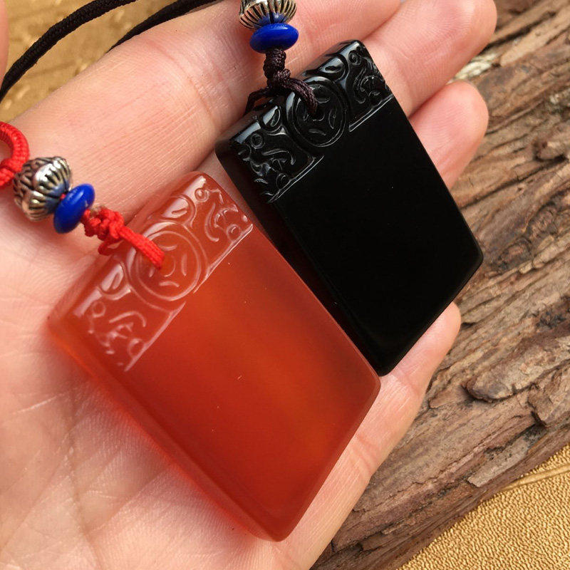 红玛瑙无事牌吊坠 红玉髓吊坠男女款天然玛瑙护身符玉佩挂件刻字,淘宝优惠券,粉丝福利购,淘宝优惠卷