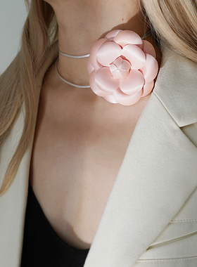 高端真丝真皮山茶花脖子款项链