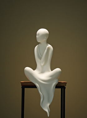 白瓷人物佛像现代创意家居摆件