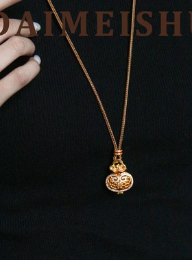 原创新年时尚精致红色滴油锆石貔貅福袋毛衣链轻奢高级感长项链女