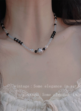 y2k甜酷辣妹灰色串珠蝴蝶吊坠项链小众ins冷淡风时尚设计感锁骨链