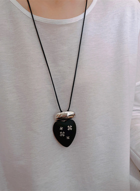 欧尼fever同款银色爱心项链女新款春秋长款吊坠毛衣链 休闲项链