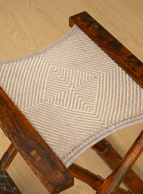 黄花梨带榻床交杌古典家具