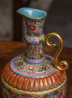 清代珐琅彩花卉纹执壶