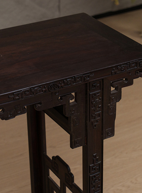 红木夹头榫夔龙纹平头案