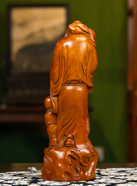 黄杨木雕童子献寿摆件