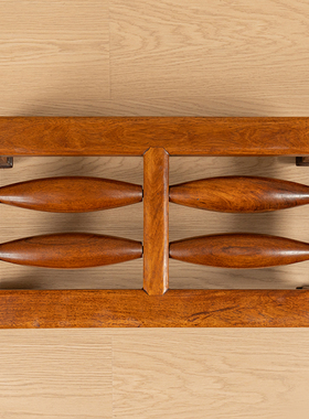 黄花梨束腰马蹄腿滚凳