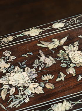 红木嵌螺钿花鸟纹带屉首饰盒