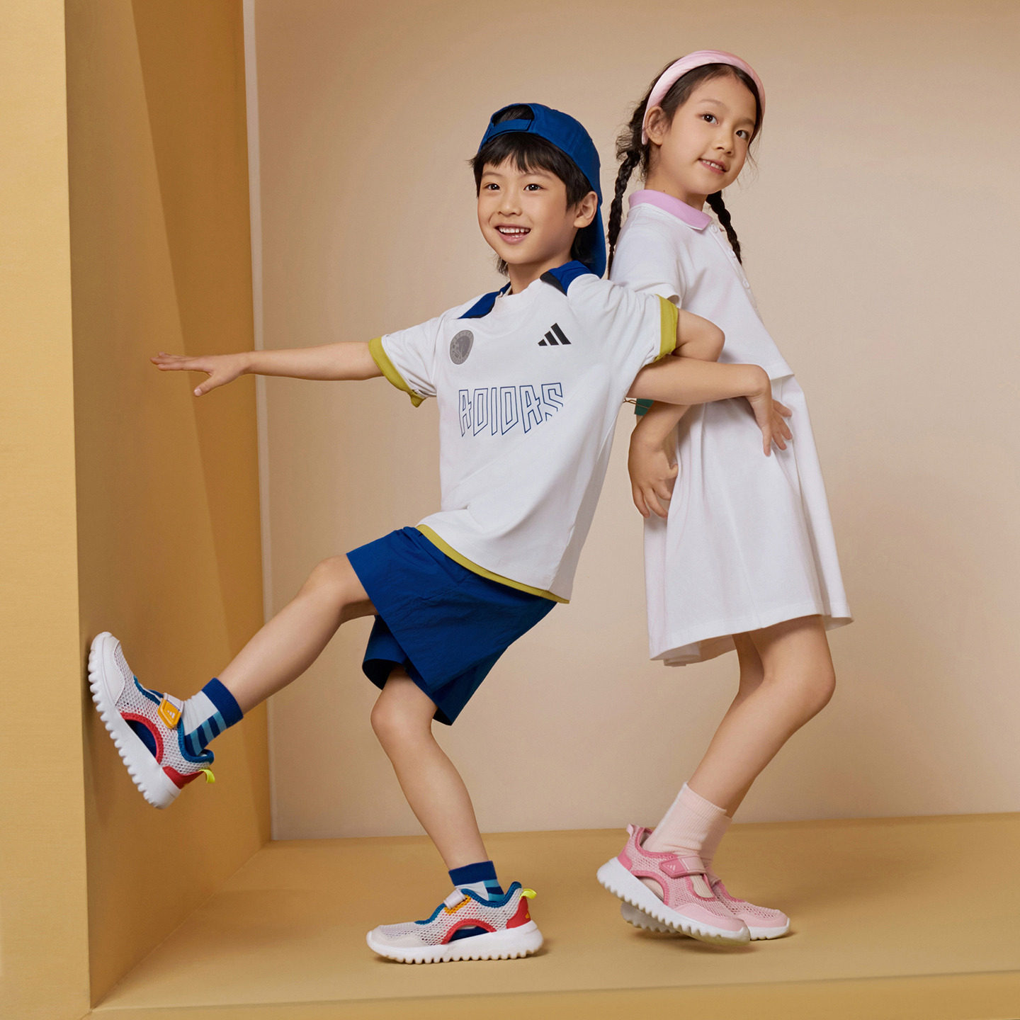 男女儿童SUMMERFLEX休闲运动鞋adidas阿迪达斯官方轻运动