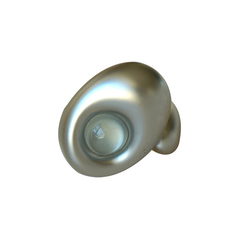 A good instrument (ornament), the Dune Jadeite design ring is full of personality and does not follow the crowd. The women's model is inlaid with heavy gold.
