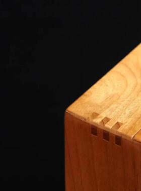 金丝楠木万字机关盒一盒多纳雕刻收纳盒亚麻礼盒装复古桌面摆件