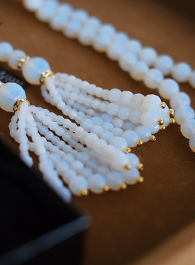 vintage toccata Joan Rivers 白色  流苏  保存品 项链