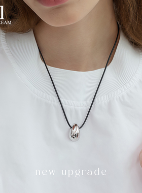 极简水滴金属吊坠黑皮绳项链长款