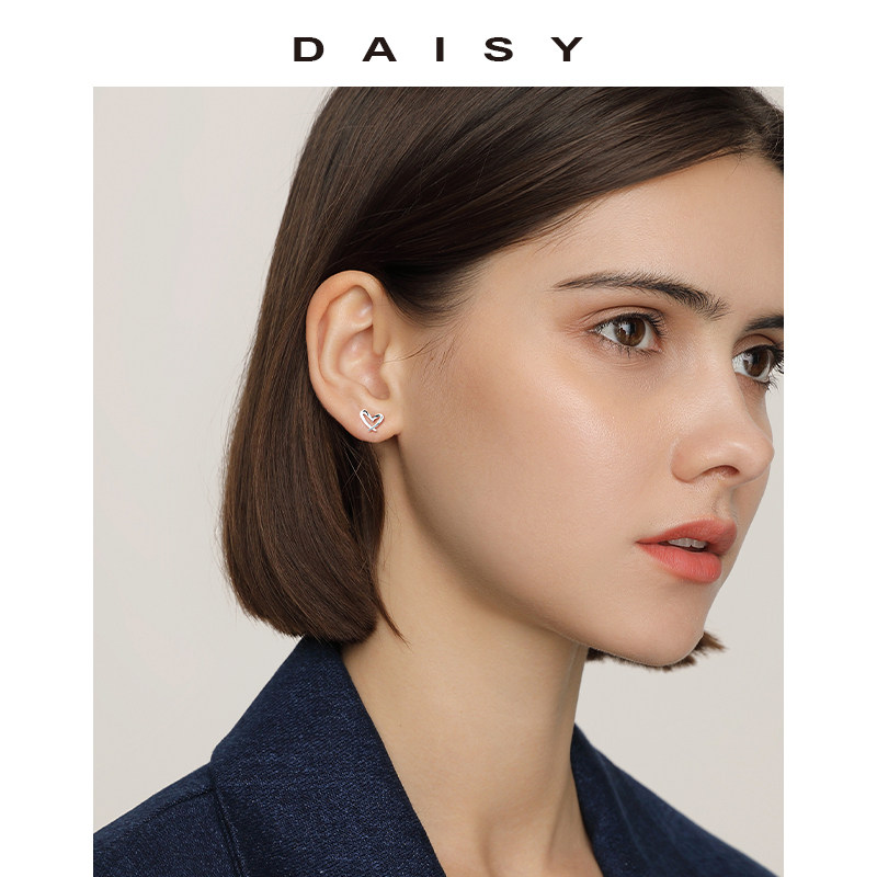 999纯银爱心女简约小巧ins风耳钉 daisydream耳钉