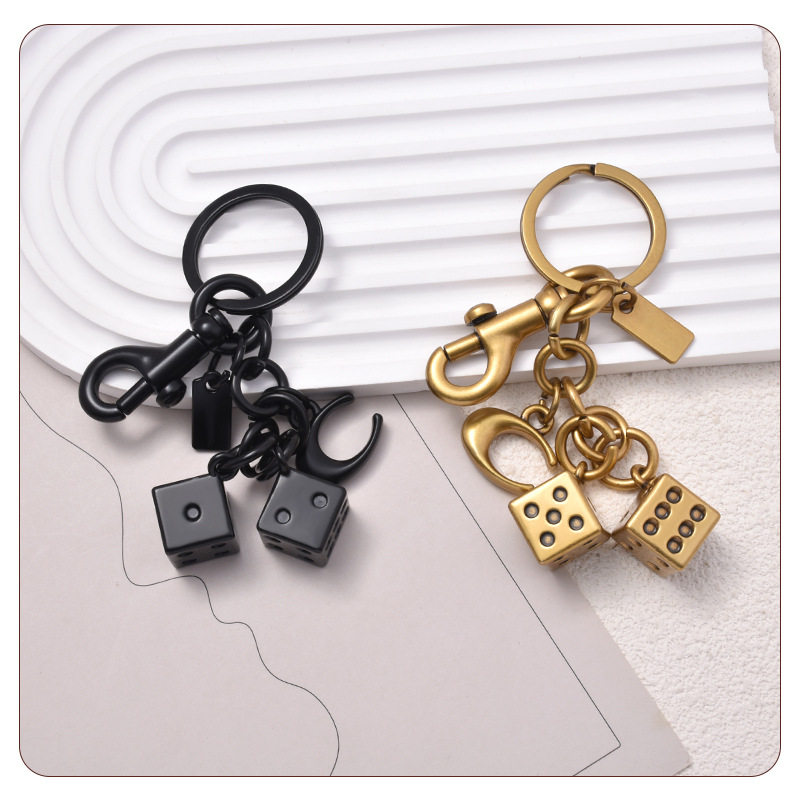 好运精美骰子C家轻奢包挂件时尚钥匙链汽车钥匙扣饰品情人节礼物,淘宝优惠券,粉丝福利购,淘宝优惠卷