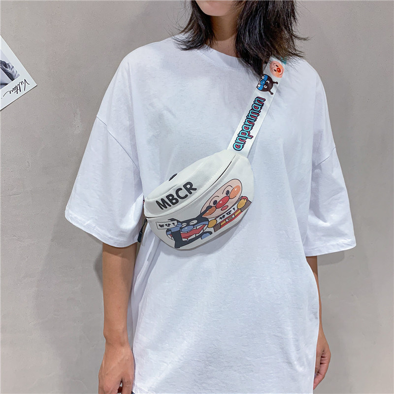 胸包女生潮ins街头卡通嘻哈斜挎包 卢梭女士包袋