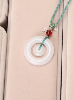 新疆金丝平安扣克拉玛依羊脂