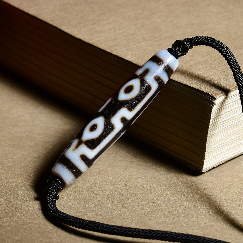 西藏传世真品老天珠四眼天珠吊坠 宫妃项坠/吊坠