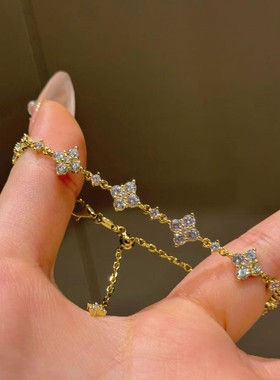 2025新品纯银s925高碳钻七夕节女生四叶草手超闪法式感气质