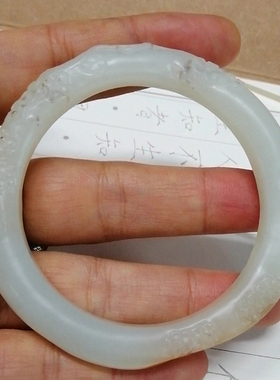 手镯雕花白玉籽料5折清仓