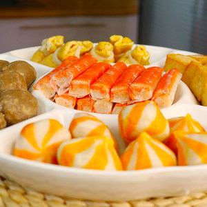 安井锁鲜装火锅丸子撒尿牛肉丸鱼豆腐鱼丸鱼籽包虾滑火锅食材配菜