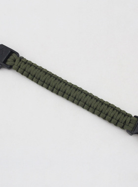 现货七芯伞绳编织求生手环 口哨打火石逃生应急手环 救生手镯