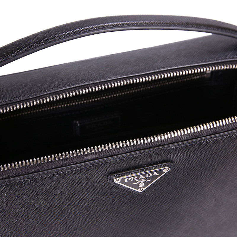 prada 2020新款男女同款牛皮电脑包 FLOX海外双肩背包